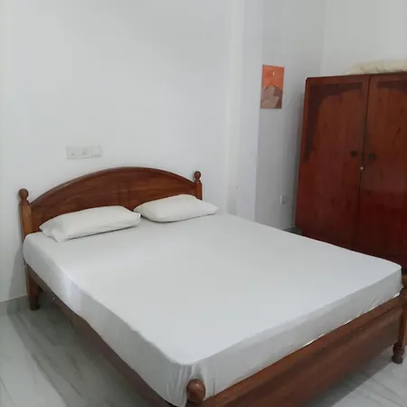 W7 Liya Rest Inn Weligama Exterior photo
