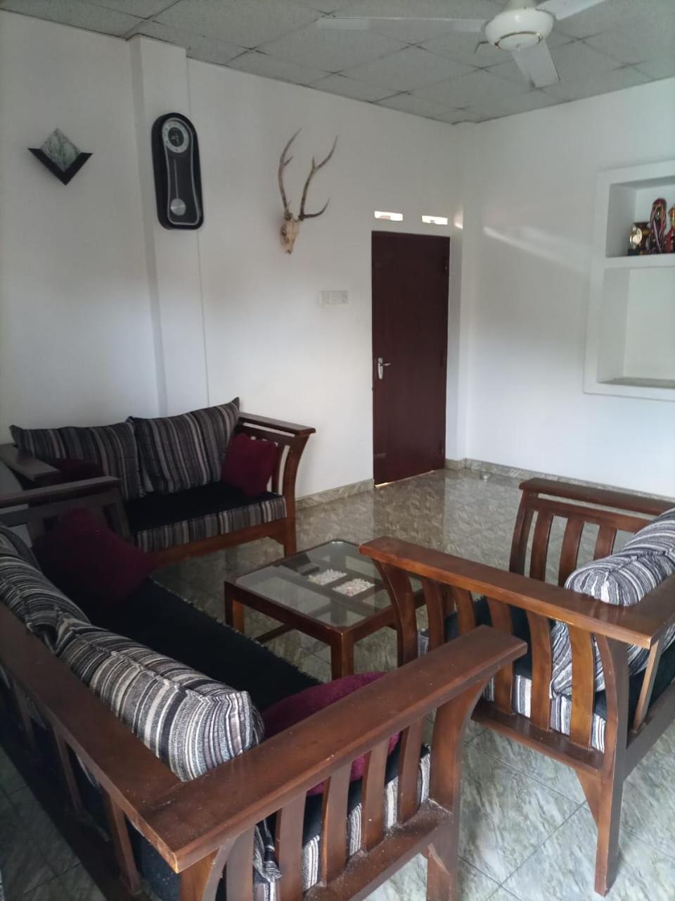 W7 Liya Rest * Weligama