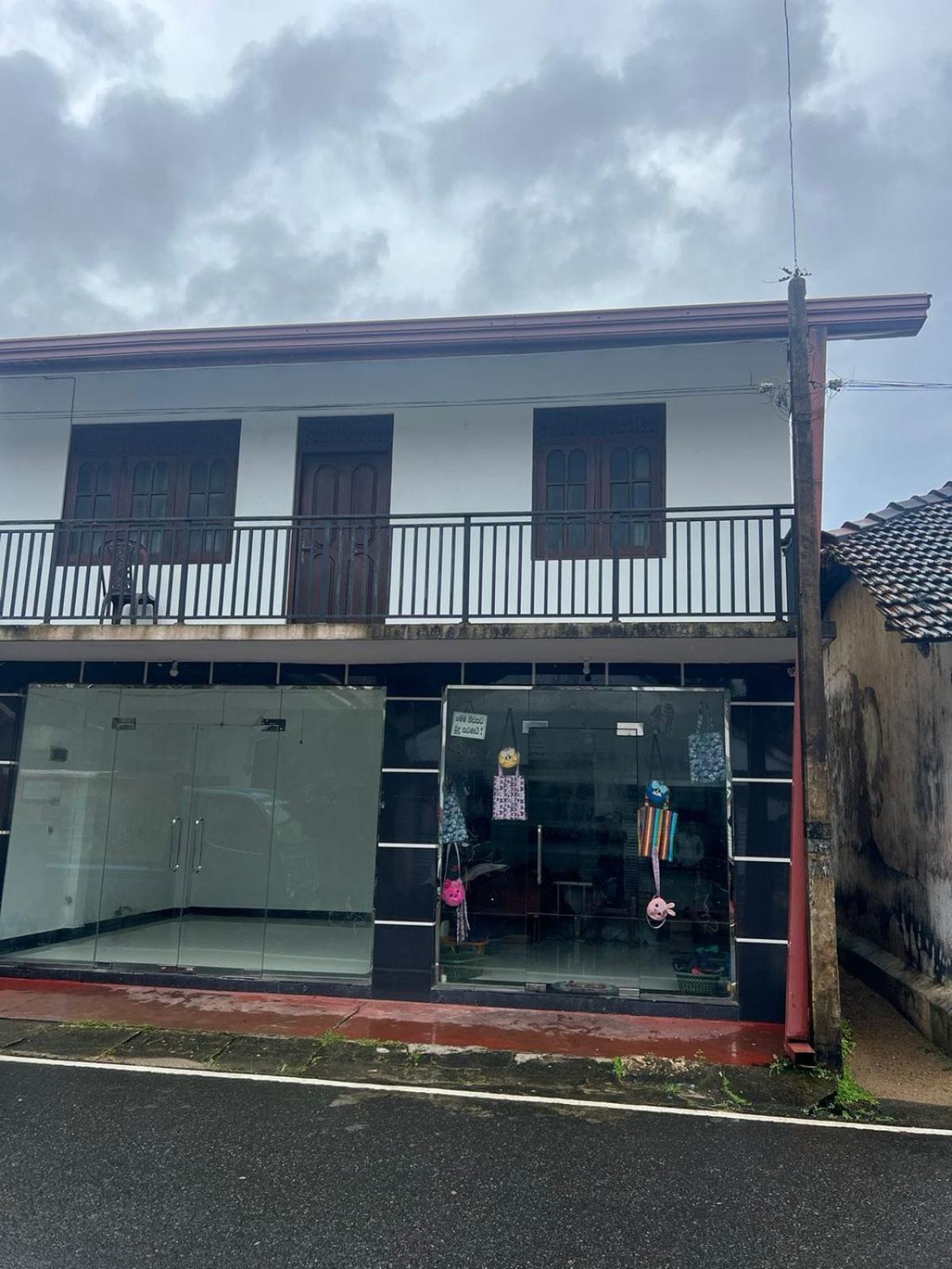W7 Liya Rest Apartment Weligama