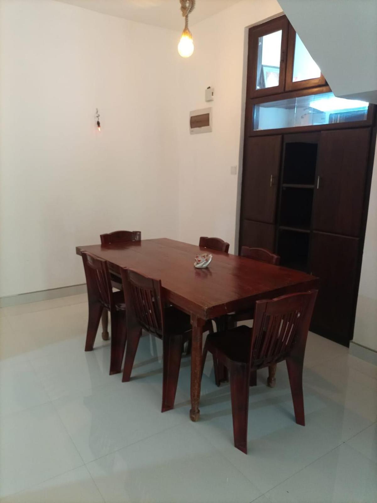 W7 Liya Rest Apartment Weligama